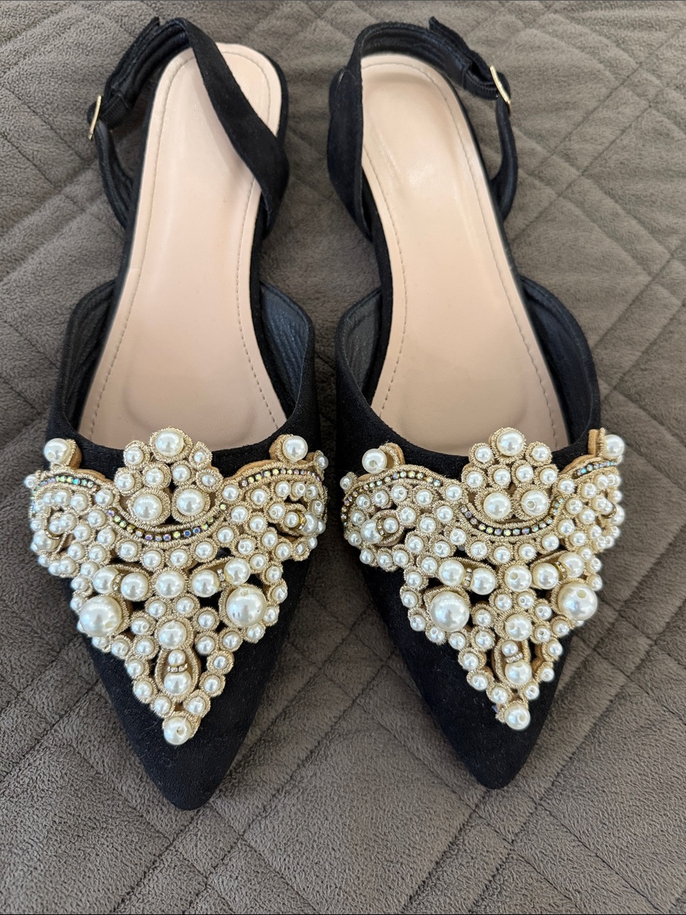 NWOT Black Velvet Slingback Flats with Pearl Embellishment size 43